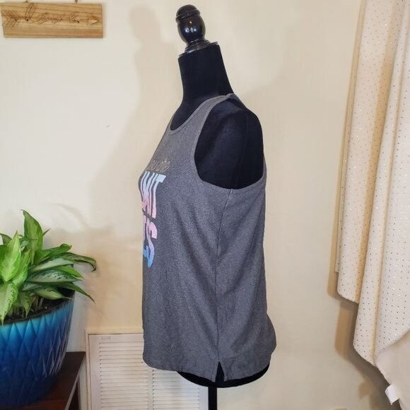 Runway Quick Dry Moisture Wicking Tank, Gray, Size L 12/14 - Picture 3 of 10